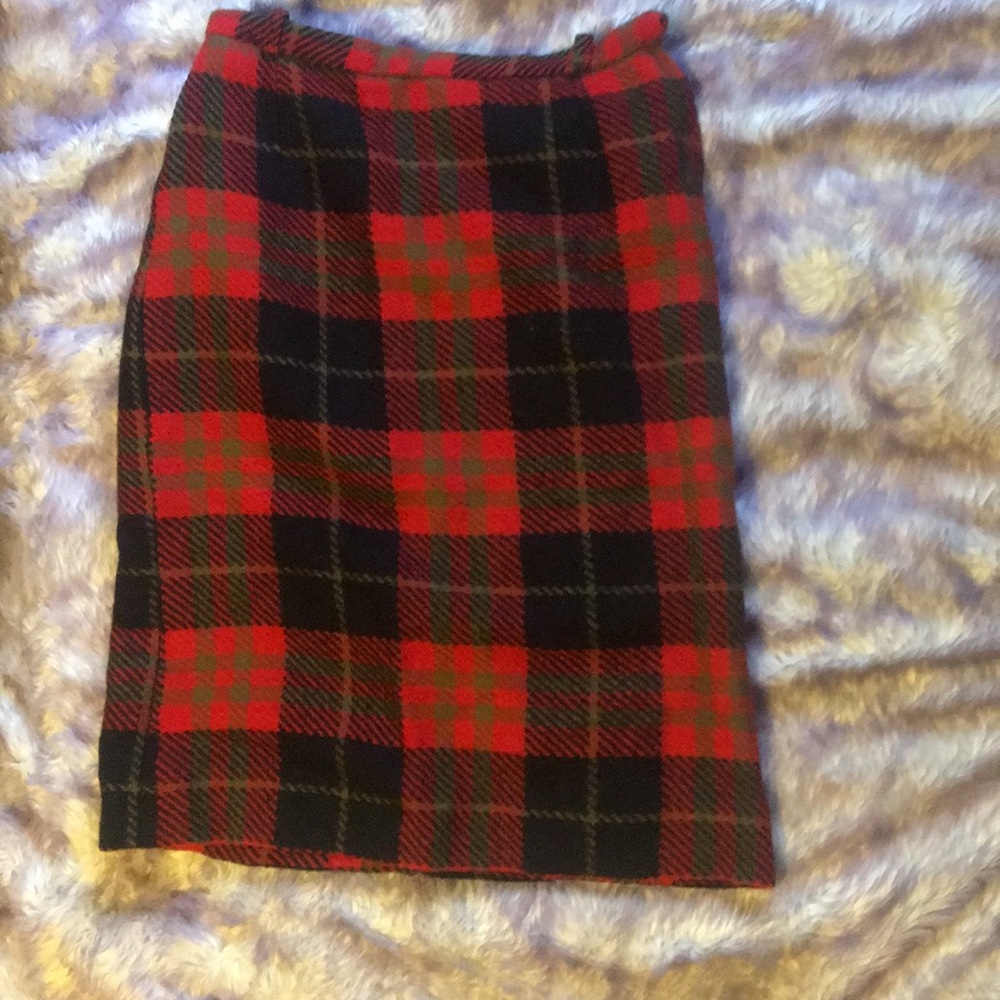 🍁 Wool Plaid Skirt! 🍁